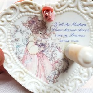Precious Moments 1984 Special Mom Ring Holder